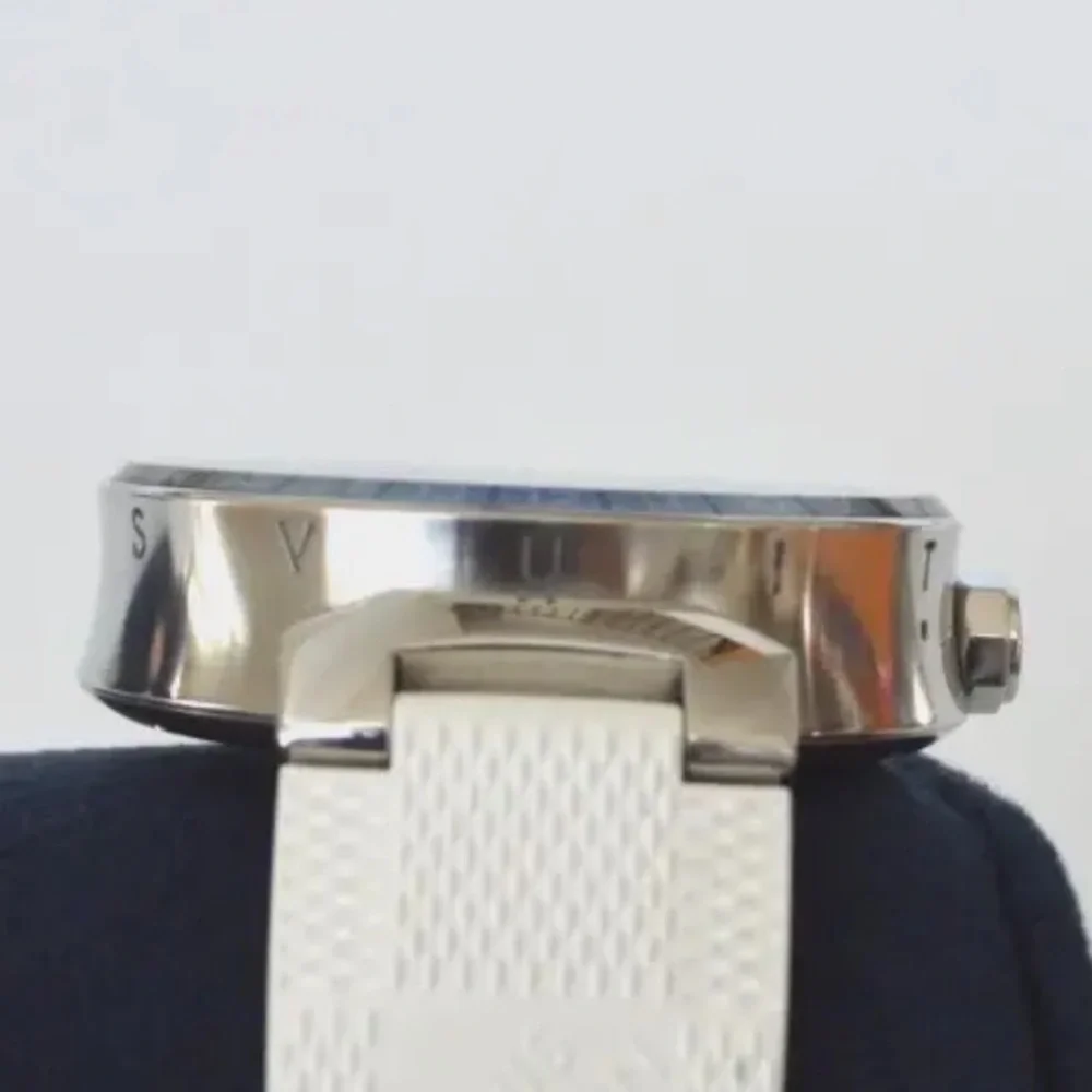 Louis Vuitton tambour Black Smartwatch with Original Paperwork + box - Picture 12 of 13